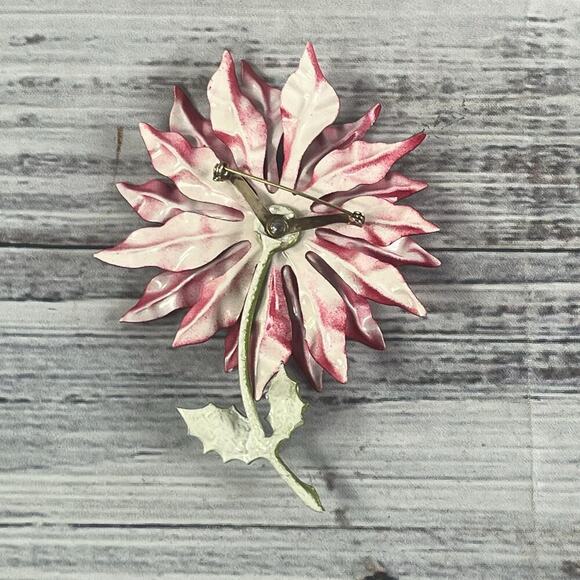 Vintage 60's Enamel Flower Poinsettia Brooch Pin Red Green Jewelry MCM Mod 5" - Picture 11 of 16